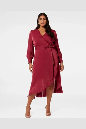 Forever New Mabel Curve Metallisk Wrap Midi Kjole46