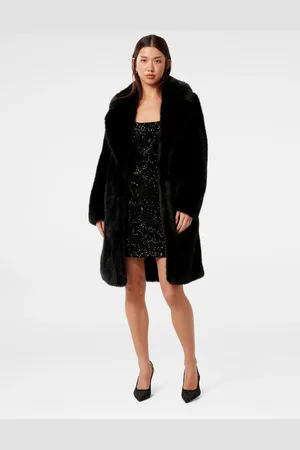 Forever New Amina Faux Fur Coat38
