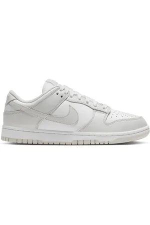 Nike Dunk Low sneakers