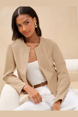 Lipsy London Kraveløs Cropped Blazer40