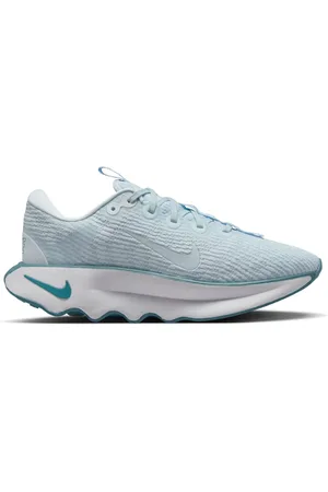 Nike Motiva Premium Walking Trainers4