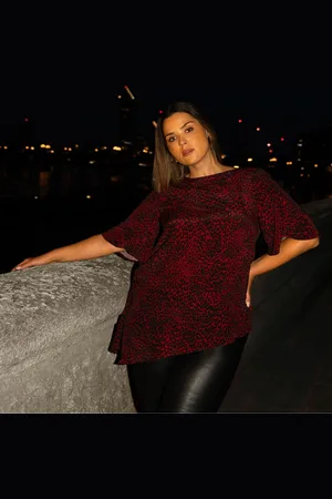 Live Unlimited London Leopard Print Asymmetric Top52
