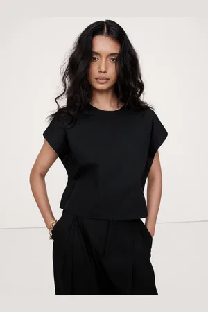 Banana Republic Sharp-Skulder Cropped TopXS