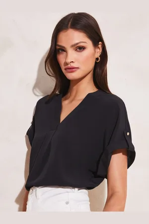 Lipsy London Utility V-Neck Short Roll Sleeve Top36