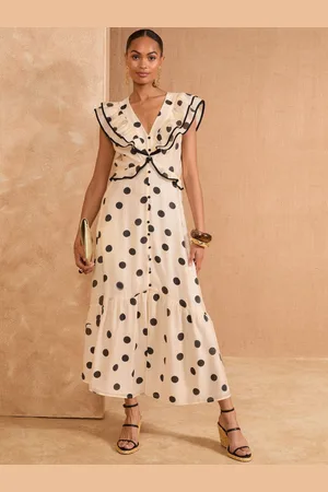 Love & Roses Ruffle V-Neck Short Sleeve Midi Dress38
