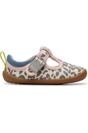 Clarks Canvas Pre-Walker Vibe Toddler Shoes3