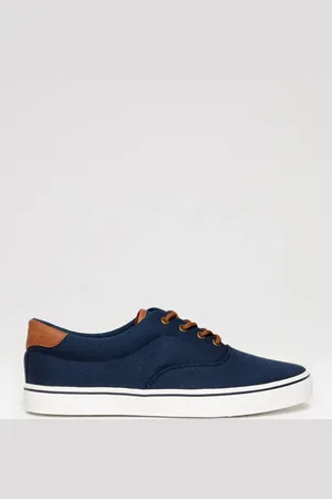 Threadbare Canvas Trainersuk8eu42