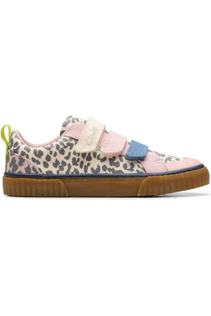 Clarks Kids Foxing Canvas Trainers9.5