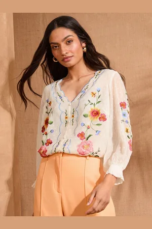 Love & Roses Embroidered Scallop Detail Long Sleeve Blouse40