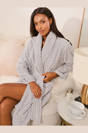 Lipsy London Super Soft Textured Detail Dressing Gown44