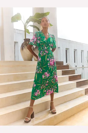 Love & Roses Twist Front V-Neck Short Sleeve Midi Dress42