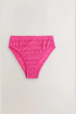 Next Bikinitrusser50