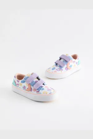 Next Tryk på Fasten Strap Printed Trainers