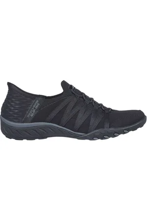 Skechers Slip In Breathe-Easy Roll-With-Me Trainers