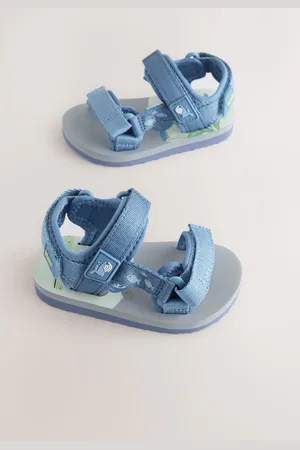 Next Vandresandaler med justerbare remme med velcro-lukninguk8eu255