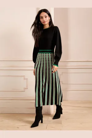 Love & Roses Chevron Long Sleeve Knitted Midi Dress46