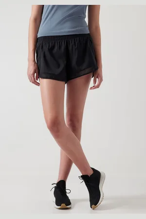 Athleta Mesh Mid Rise 4" Pocket Running ShortsS
