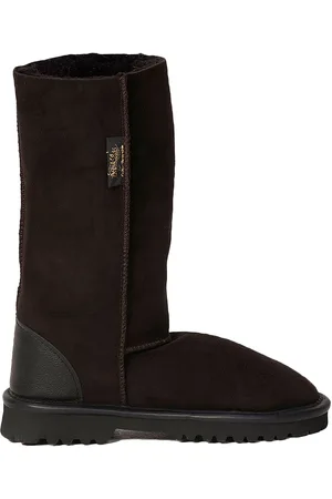 CELTIC & CO. Brown Aqualamb Calf Boots