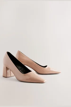 Next Forever Comfort Chisel Toe Block Courts