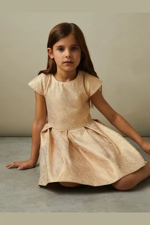 Reiss Nia Metallisk Plisseret Hætteærmer Kjole10 - 11 år (140 - 146cm)