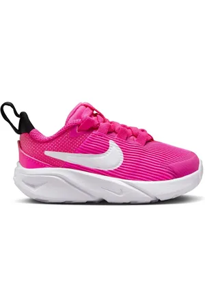 Nike Infant Star Runner 4 Trainers