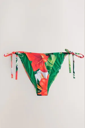 Next Bikinitrusser40