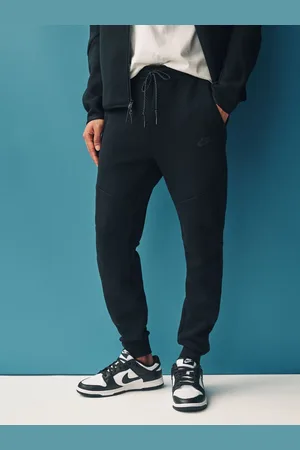 Nike Tech joggingbukser i fleeceL