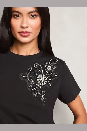 Lipsy London Blomster Udsmykket T-shirt34