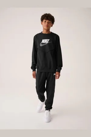 Nike Sportstøj træningssæt7 - 8 år (122 - 128cm)