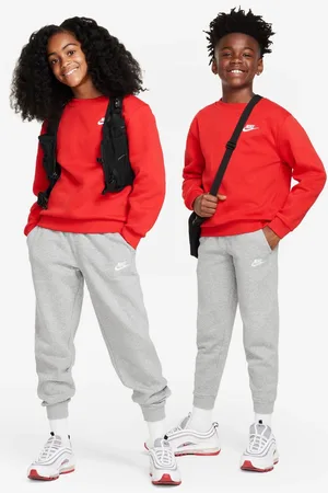 Nike Club Joggingbukser i fleece10 - 12 år (140 - 152cm)