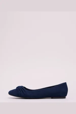 Friends Like These Twist Detail Round Toe Flat Ballerina Pump Shoeseu39