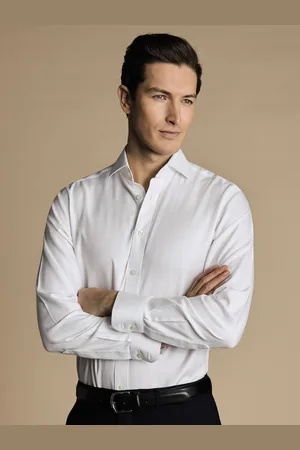 Charles Tyrwhitt Slim Fit Cutaway Non-iron Herringbone 100% Cotton Shirt14.5/33