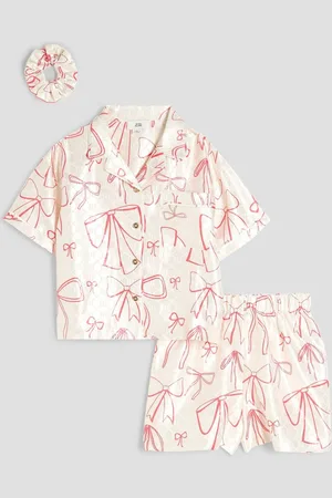 River Island Girls Bow Satin Pyjamas110116cm