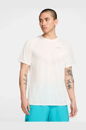 Nike Dri-FIT Stride Running T-ShirtStor