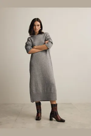 Next Relaxed Soft Touch Rund hals Midi Knitted Trøje KjoleM