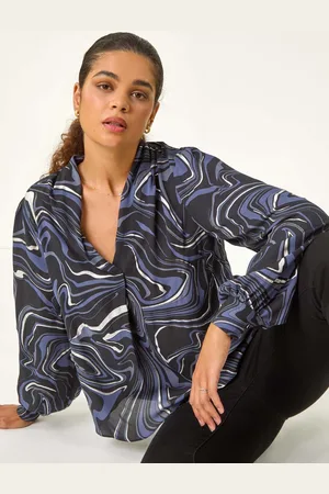 Roman Marble Foil V-Neck Top44