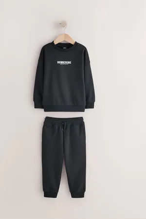 Next Graphic Crew and Joggers Set (3-16yrs)13 år (158cm)