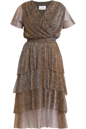 Gina Bacconi Cheri Metallic Knit Tiered Dress42