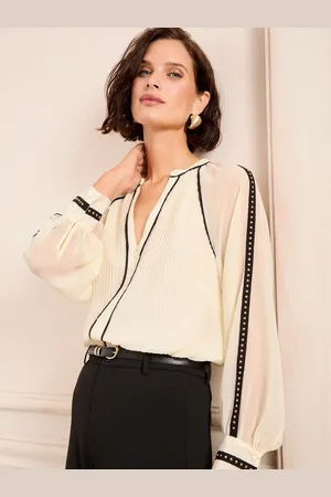 Love & Roses Zip Detail Pleated Stud Trim Long Sleeve Blouse44