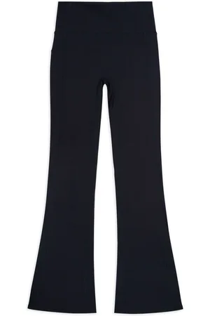 Chelsea Peers SoftSculpt Flared Leggings42