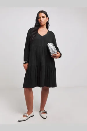 Simply Be Asymmetrisk Ribbed Smock Kjole40
