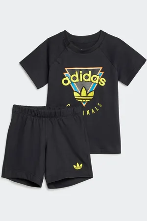 adidas 100% Cotton Shorts and T-Shirt Set3 - 6 måneder (62 - 68cm)
