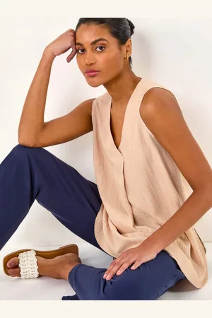 Roman Textured Pleat Front Vest Top40