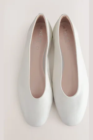 Next Forever Comfort Leather Round Toe Ballerinaseu38