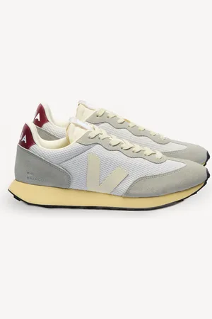 Veja Rio Branco Ii Black Trainersuk11eu45