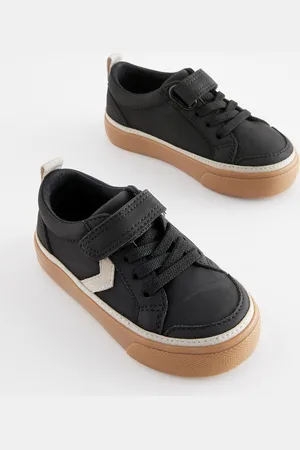 Next Velcrolukning Chevron Trainers