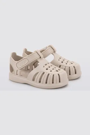 igor Tobby solide sandaler