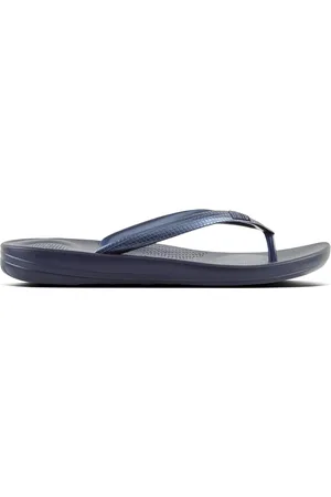 FitFlop IQushion Ergonomic Flip Flops