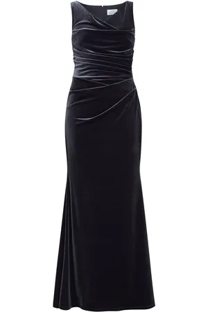Gina Bacconi Black Selena Velvet Maxi Dress40