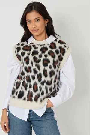 Threadbare Leopard Print Brushed Knitted Vest44